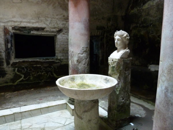 Herculaneum || photo by Jessica Spiegel, all rights reserved, may not be used without permission