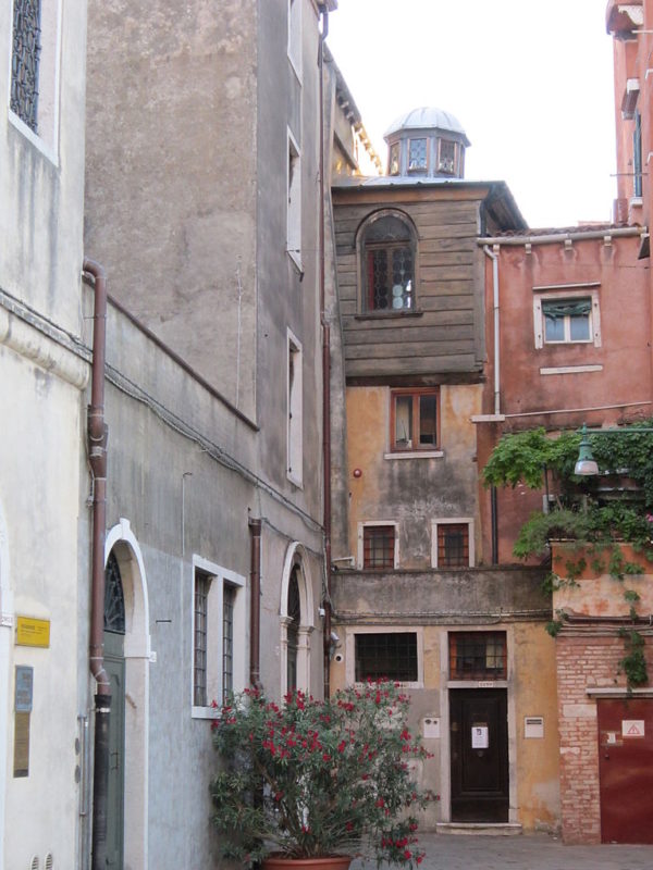 Scola Canton || creative commons photo by Gegetti